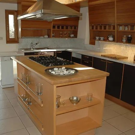 Pelion Aqua Vista - Seaside With Private Pool Villa *