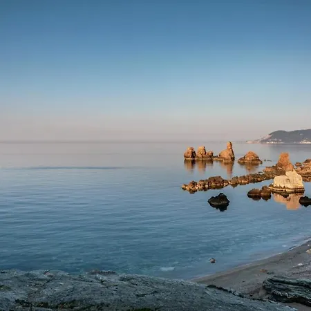 Pelion Aqua Vista - Seaside With Private Pool Promirion